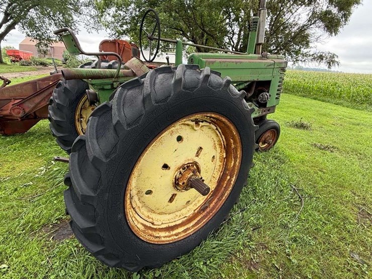 john-deere-model-a-image-3