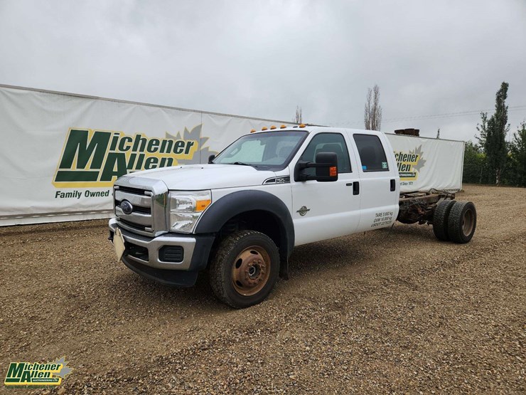 2016-ford-550-image-1