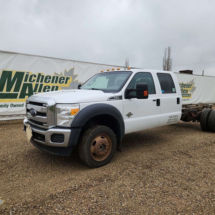 2016 FORD 550