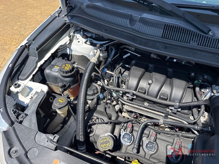 2014-ford-explorer-image-14