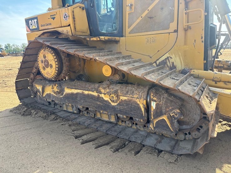 2018-caterpillar-d6t-lgp-image-13