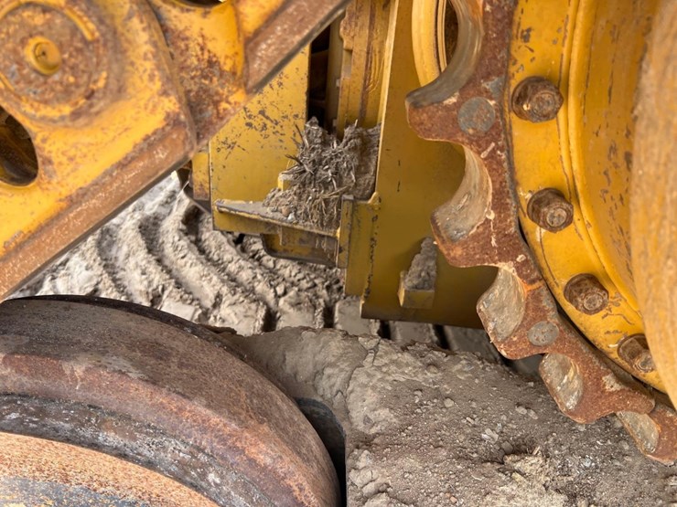 2019-caterpillar-d6t-lgp-image-15