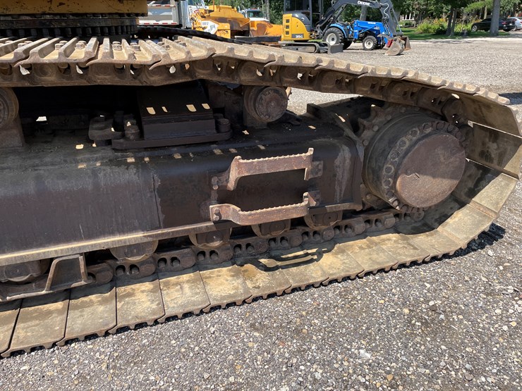 caterpillar-345c-image-18