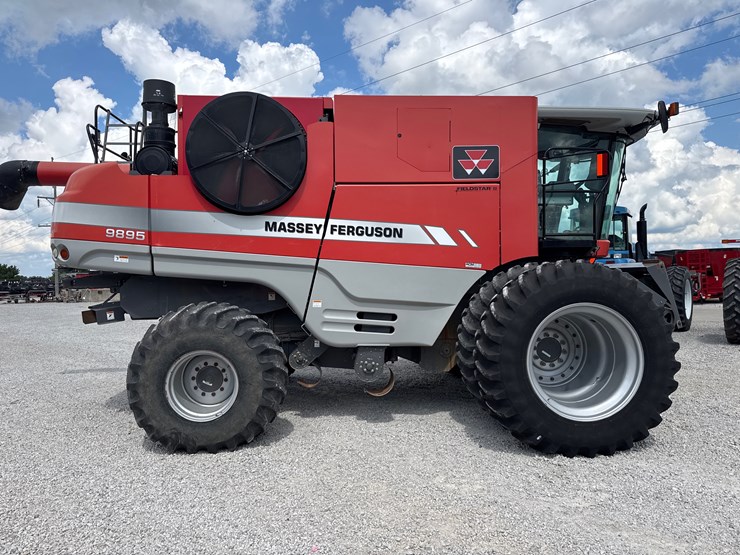 massey-ferguson-9895-image-8