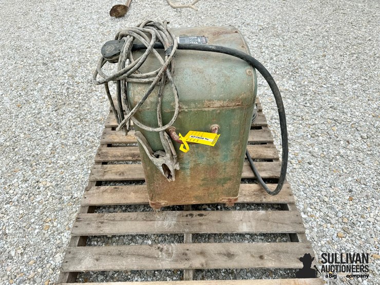 marquette-64c-farm-welder-image-8