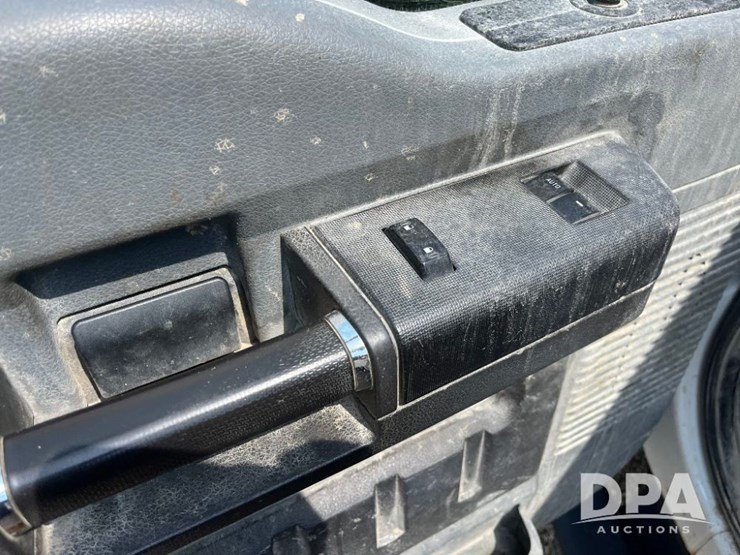 2011-ford-f250-image-49
