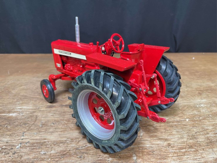 1/16-ih-756-1994-ontario-nib-sm-image-4