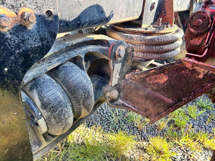2019-western-star-sf4700-dump-truck-image-17