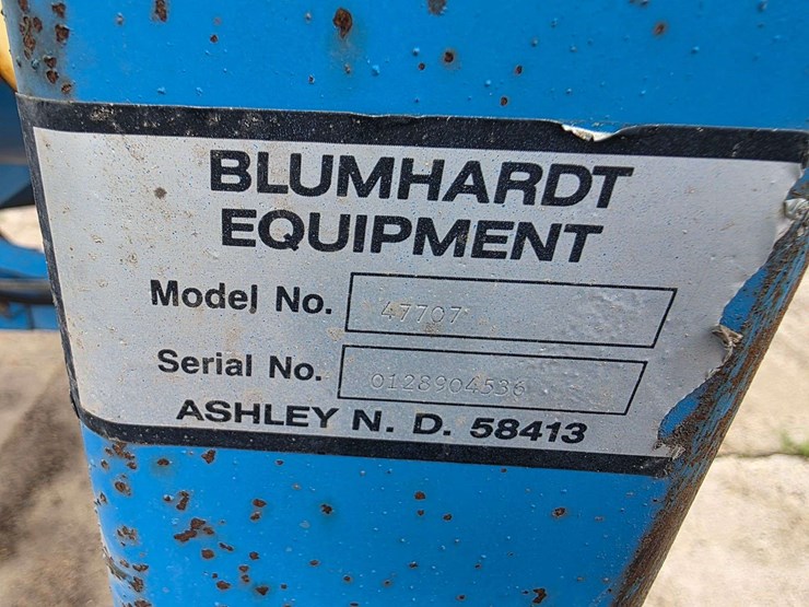 blumhard-60’-pull-type-sprayer,-20”-spacing,-wheels-set-at-120”,-no-pump-or-controls,-500-gallon-pol-image-18