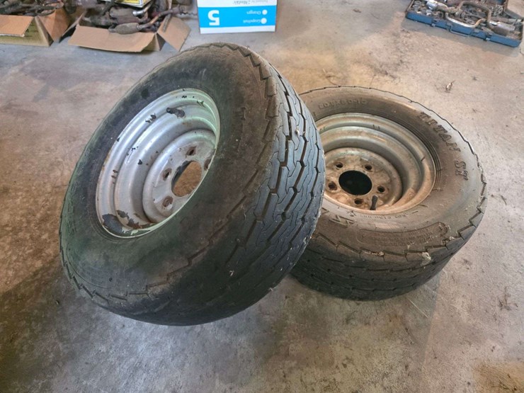 (2)-20.5x8.0-10-titan-tires-on-5-bolt-rims,-buying-both-for-one-money-image-1
