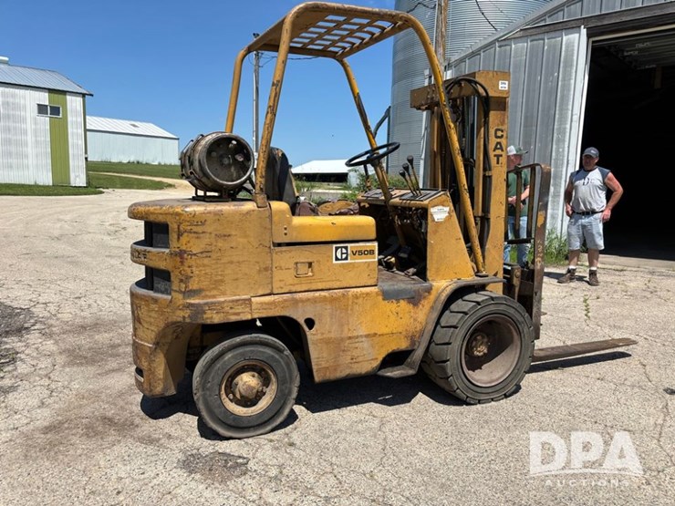 caterpillar-v50b-image-3
