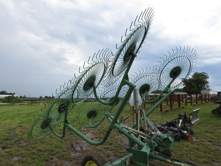 john-deere-702-image-4