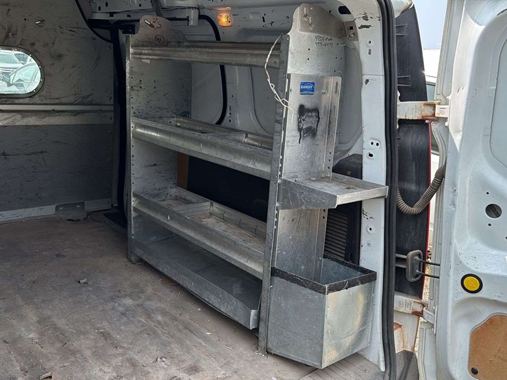 2014-ford-transit-connect-image-14