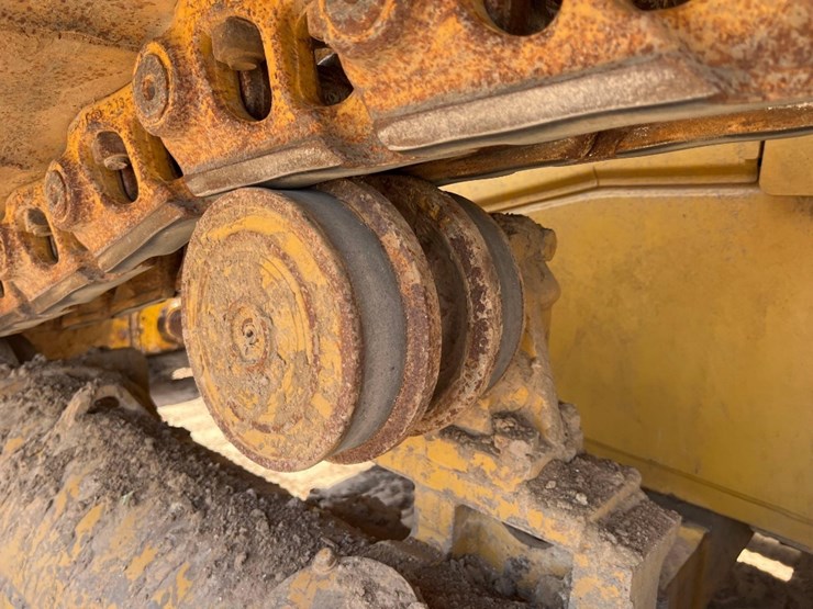 2019-caterpillar-d6t-lgp-image-11