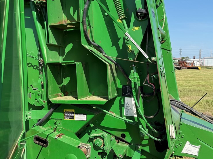 john-deere-468-image-13