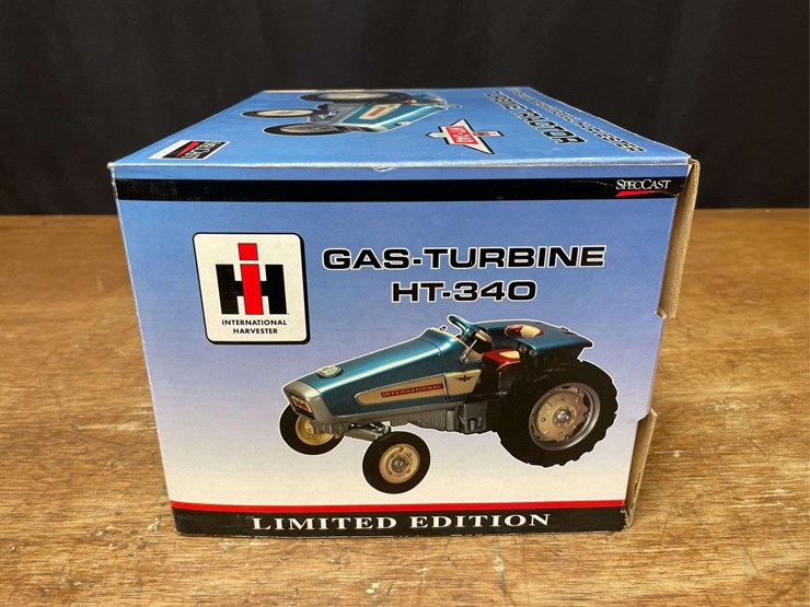 1/16-ih-ht-340-turbine-tractor-nib-sc-image-10