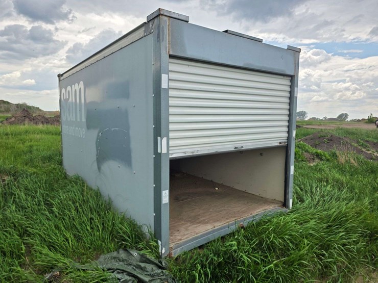 approx-16’-shipping-container,-overhead-door-needs-attention,-*seller-has-#-of-mover-if-needed,-limi-image-3