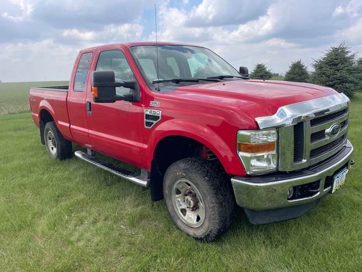 2009-ford-f250-image-2