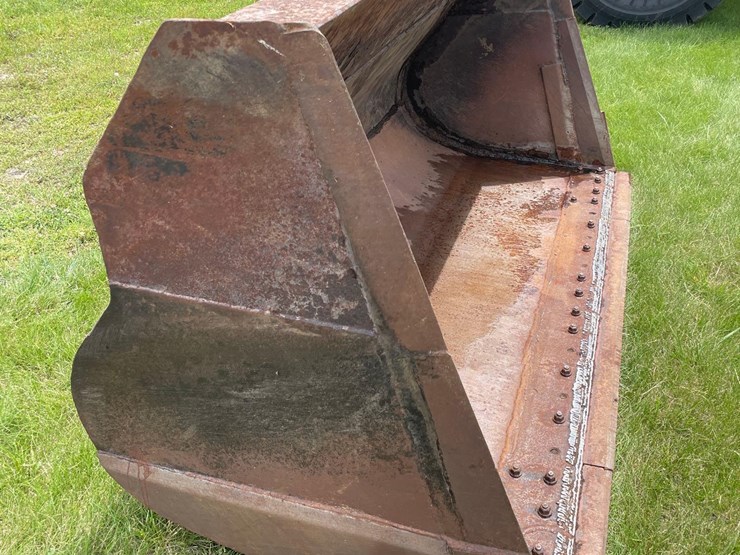 volvo-98"-payloader-bucket-image-15