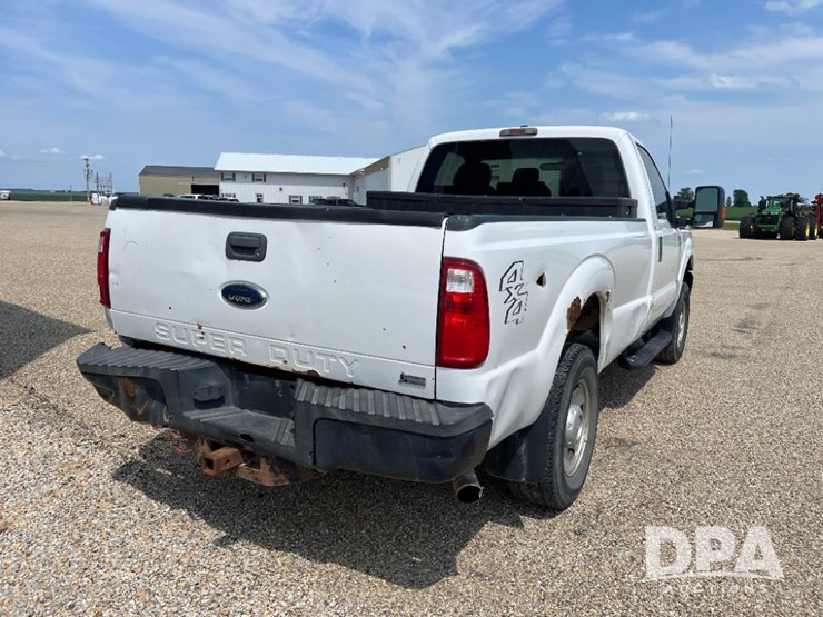 2011-ford-f250-image-12