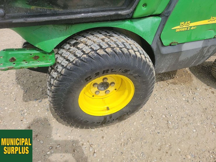 john-deere-1545-image-21