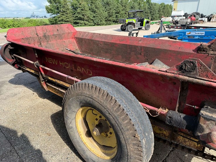 new-holland-516-image-6