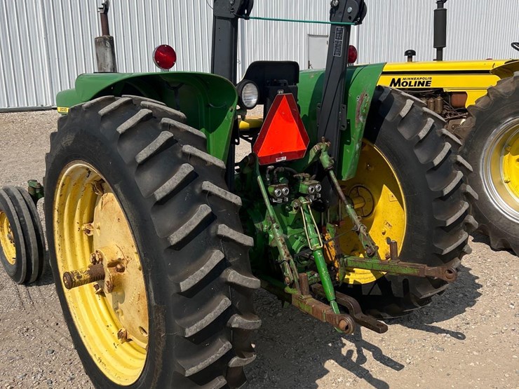 john-deere-2030-image-13