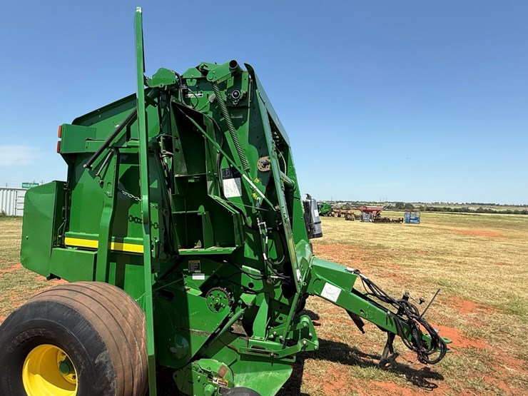 john-deere-569-image-9