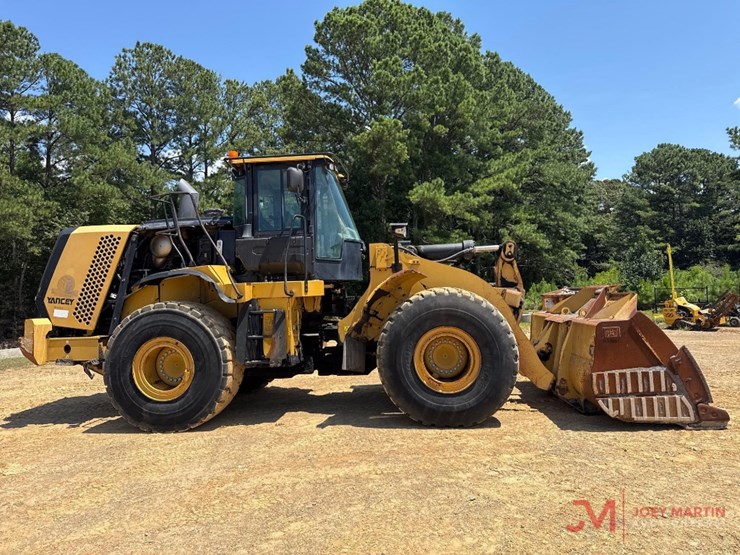 2013-caterpillar-966k-image-2