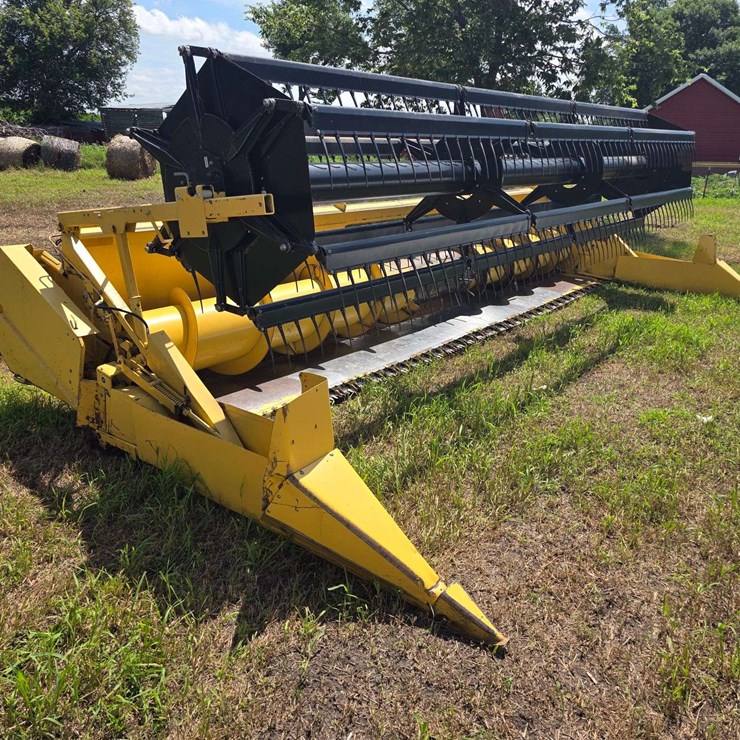 NEW HOLLAND 973