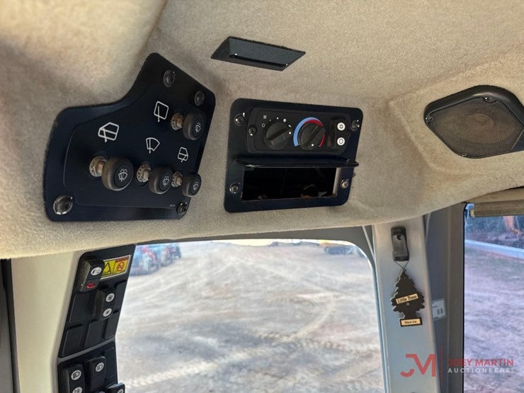 2010-caterpillar-140m-vhp-plus-image-26