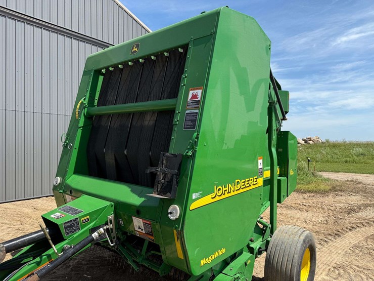 2006-john-deere-567-image-2