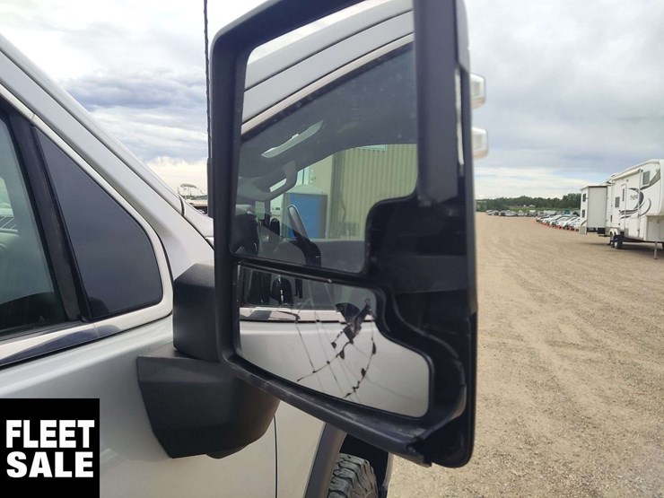 2021-gmc-sierra-2500hd-image-28
