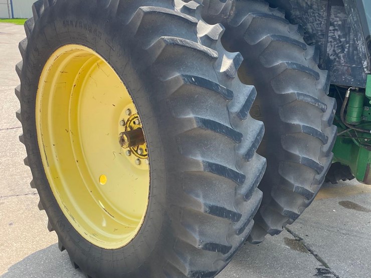 john-deere-4755-image-25