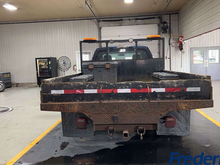 2016-ford-f350-image-11