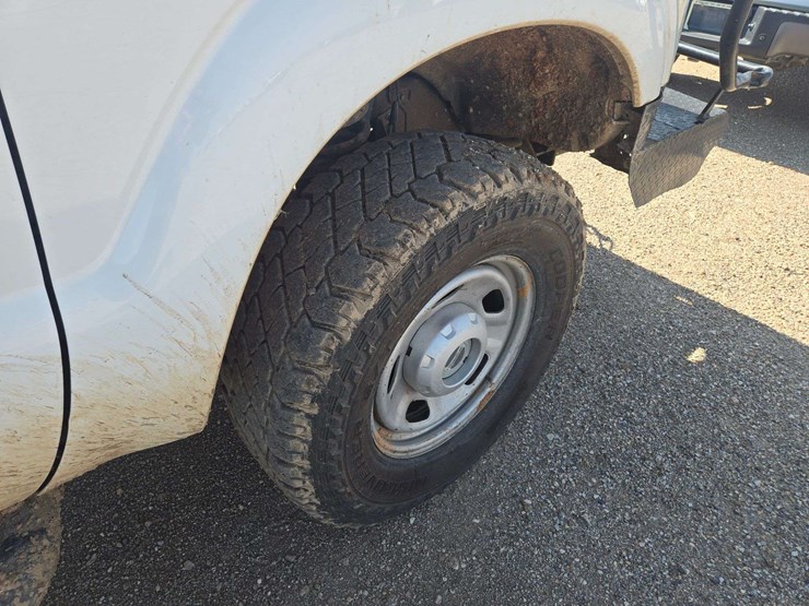 2012-ford-f350-image-13
