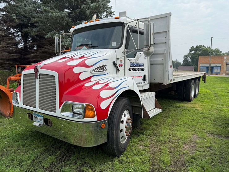 kenworth-t300-image-2