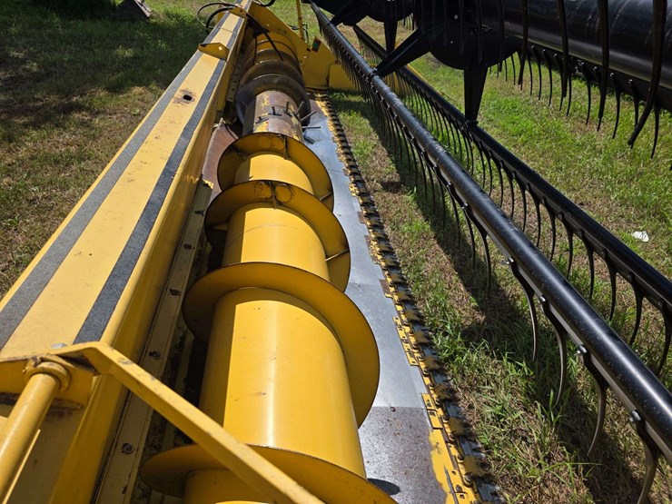 new-holland-973-image-9