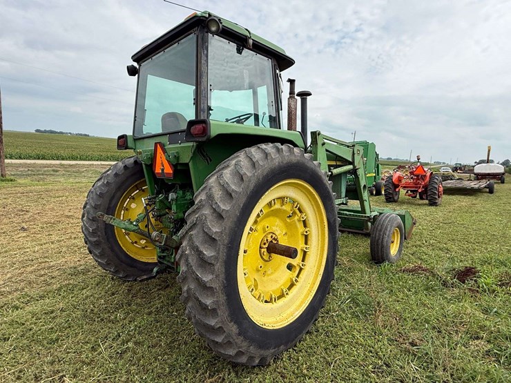 1977-john-deere-4430-image-5