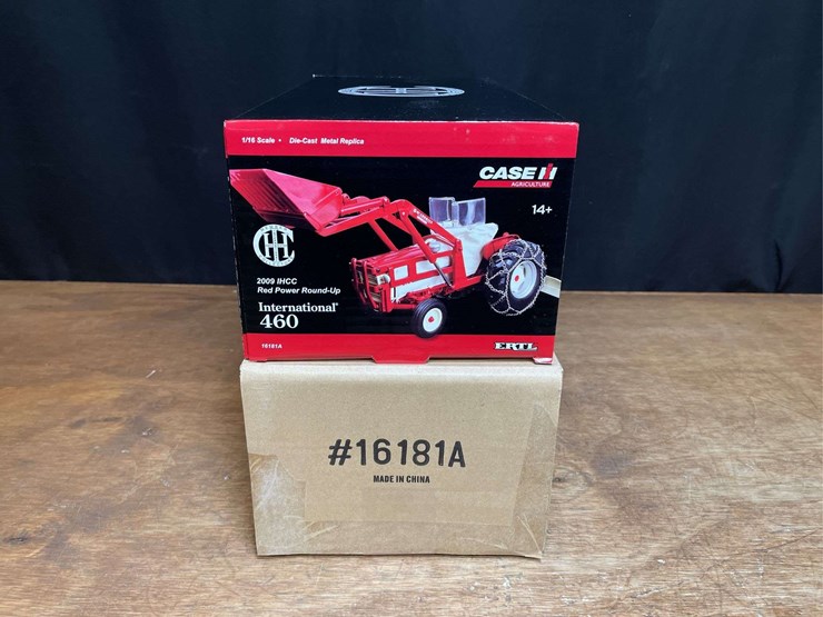 1/16-ih-460-2009-red-power-roundup-nib-ertl-image-12
