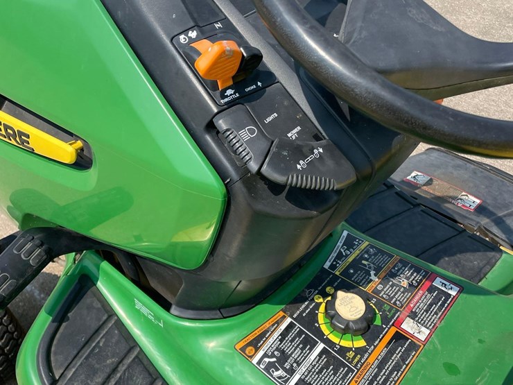 2006-john-deere-x324-image-18