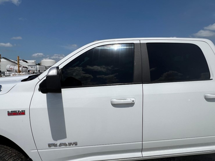 2022-dodge-2500-image-57