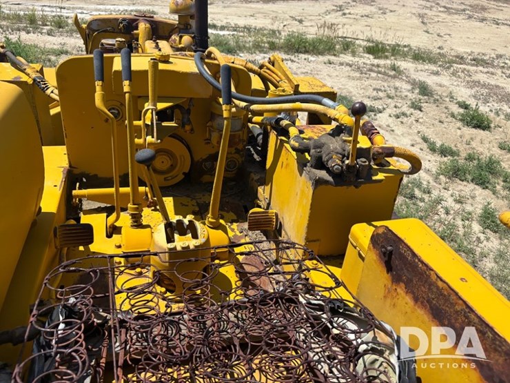 caterpillar-d4-image-32