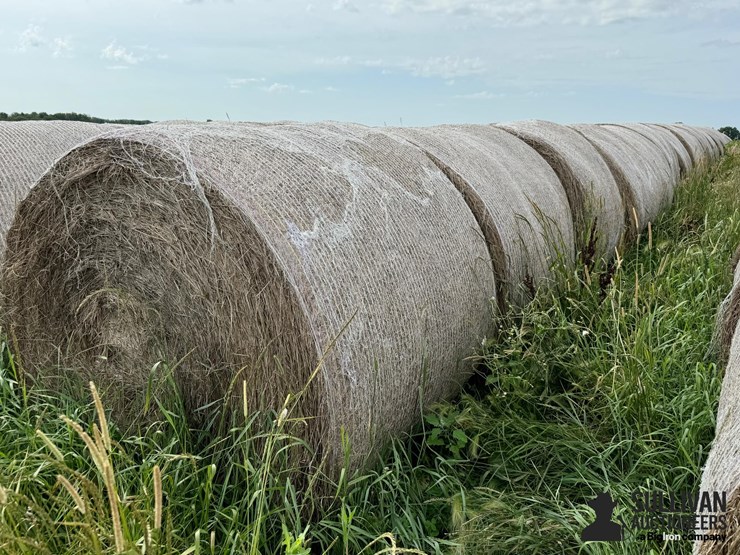 2024-mixed-grass-hay-round-bales-(bid-per-unit)-image-1