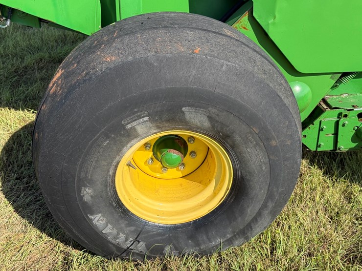 john-deere-468-image-17