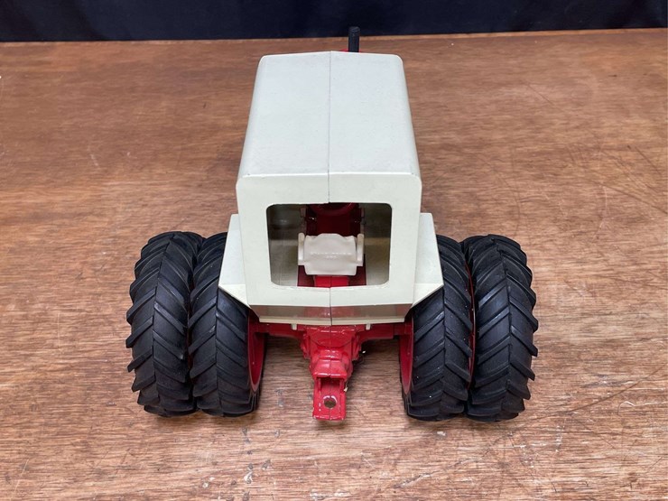 1/16-ih-1256-ertl-image-5