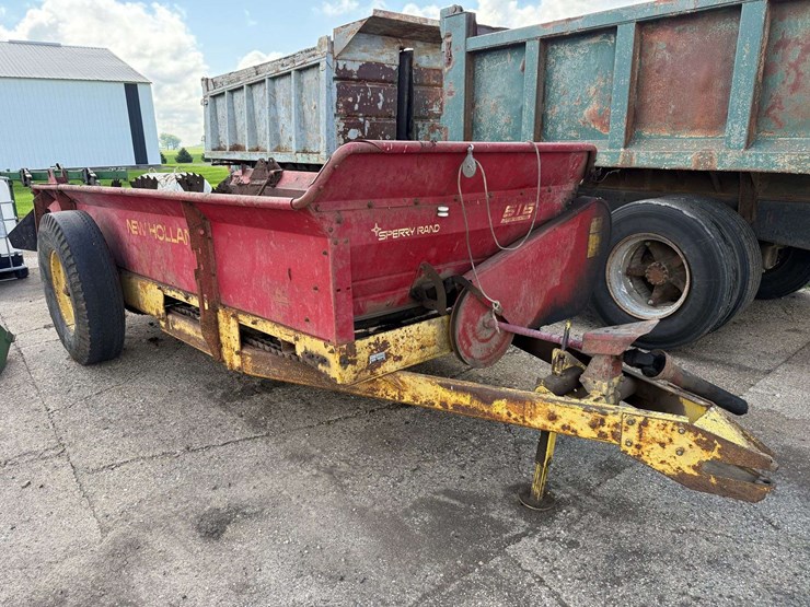 new-holland-516-image-1
