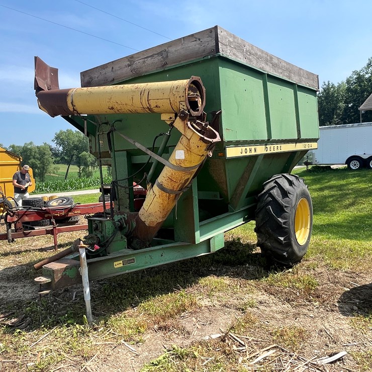 JOHN DEERE 1210A
