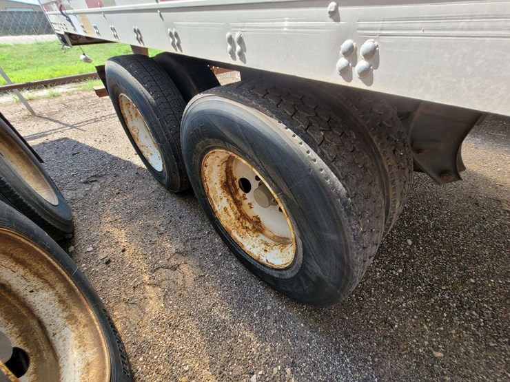 2004-utility-reefer-trailer-image-5