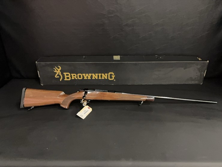 browning-a-bolt-medallion-rifle-image-1